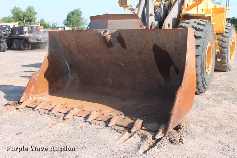 image for item DD4994 2004 Volvo L150E wheel loader