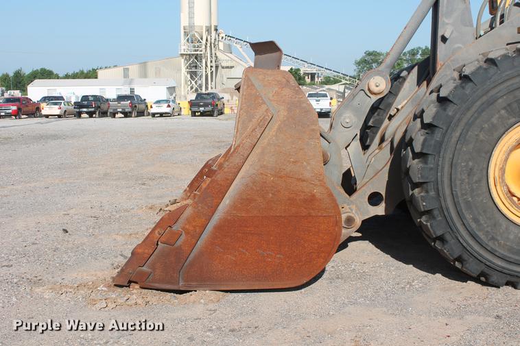 image for item DD4994 2004 Volvo L150E wheel loader