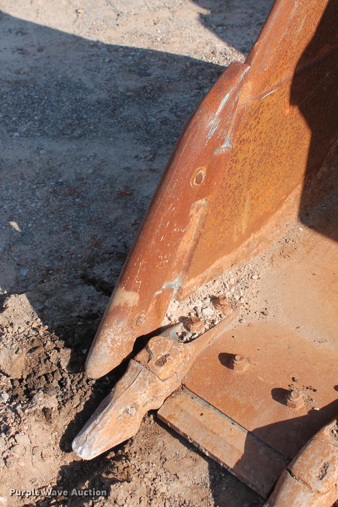 image for item DD4994 2004 Volvo L150E wheel loader