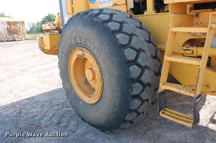image for item DD4994 2004 Volvo L150E wheel loader