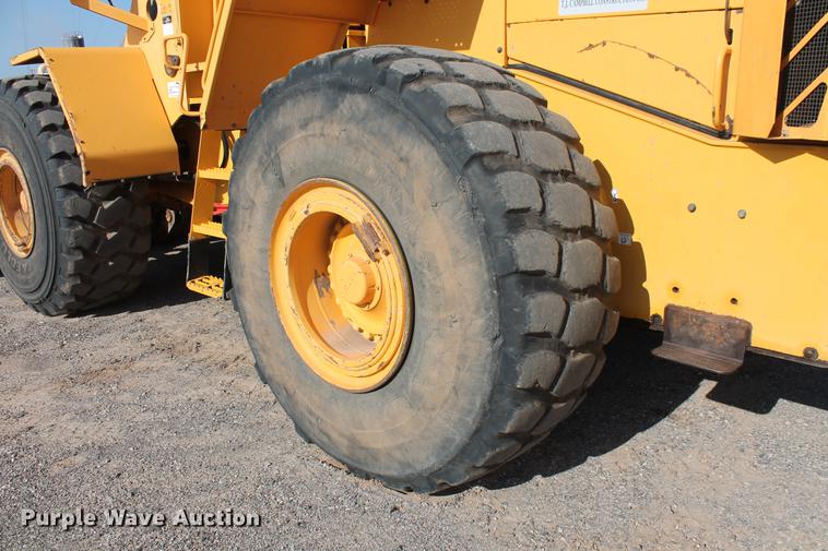image for item DD4994 2004 Volvo L150E wheel loader