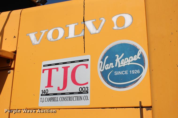 image for item DD4994 2004 Volvo L150E wheel loader