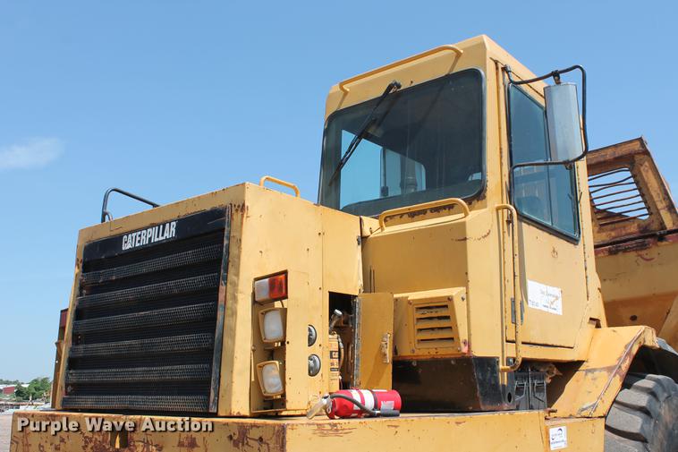 image for item DD5225 1993 Caterpillar D400D articulated haul truck