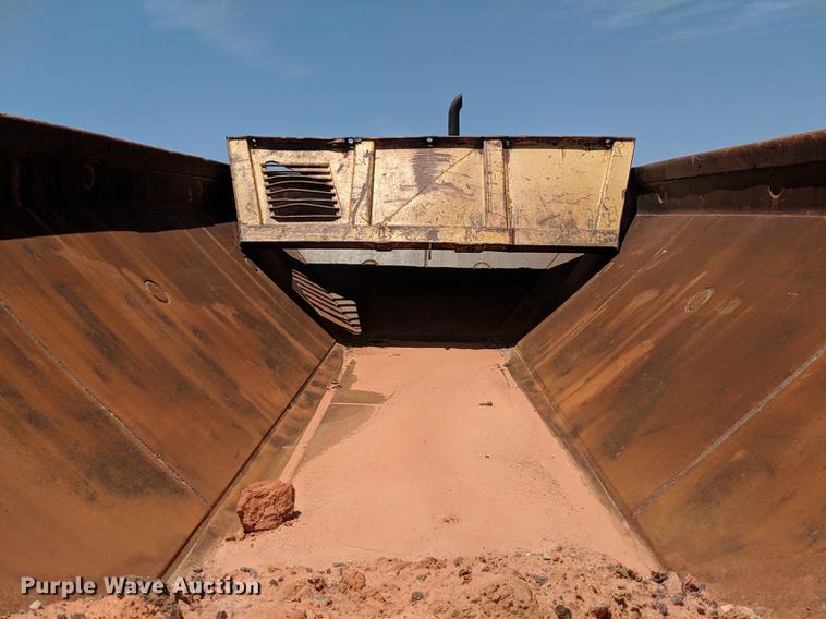 image for item DD5225 1993 Caterpillar D400D articulated haul truck