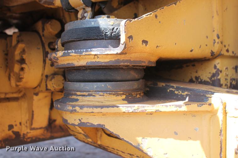 image for item DD5225 1993 Caterpillar D400D articulated haul truck