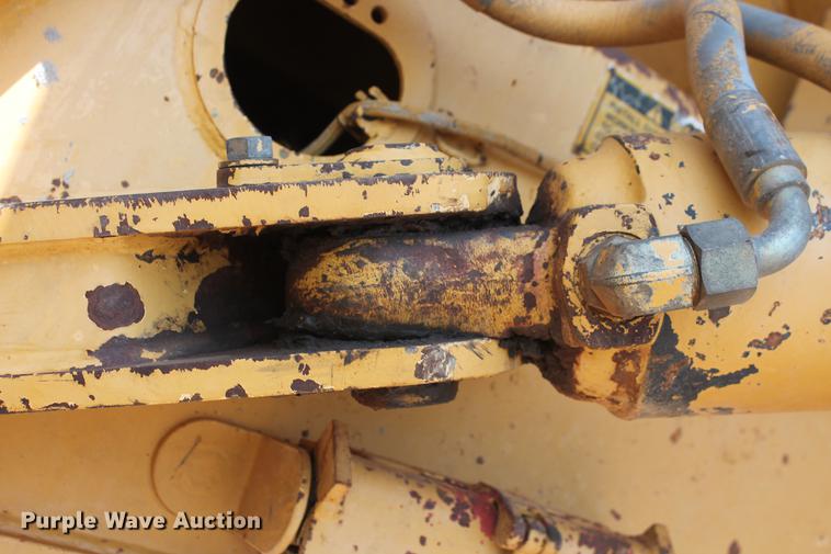 image for item DD5225 1993 Caterpillar D400D articulated haul truck