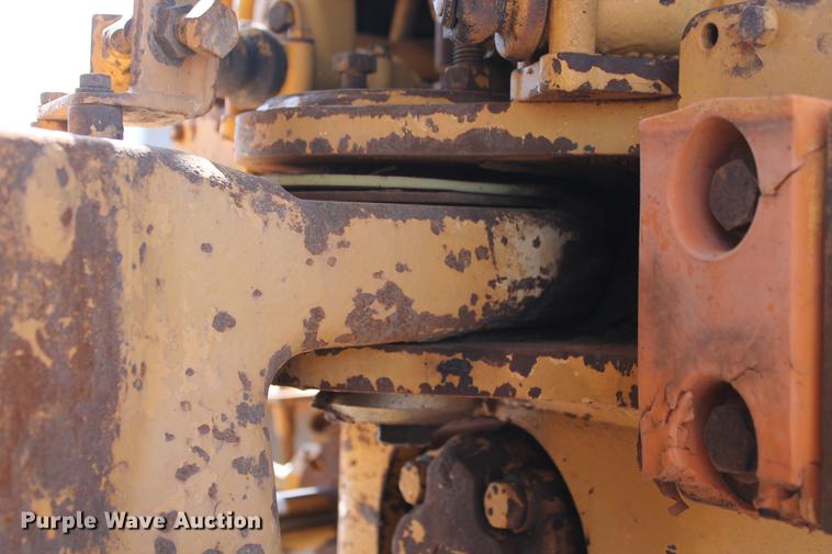 image for item DD5225 1993 Caterpillar D400D articulated haul truck