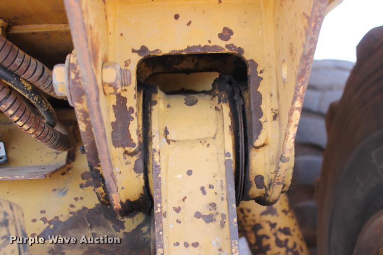 image for item DD5225 1993 Caterpillar D400D articulated haul truck