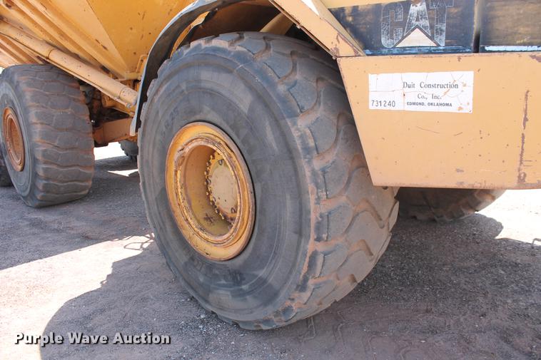 image for item DD5225 1993 Caterpillar D400D articulated haul truck