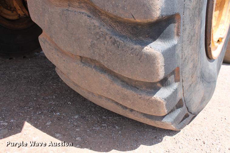 image for item DD5225 1993 Caterpillar D400D articulated haul truck