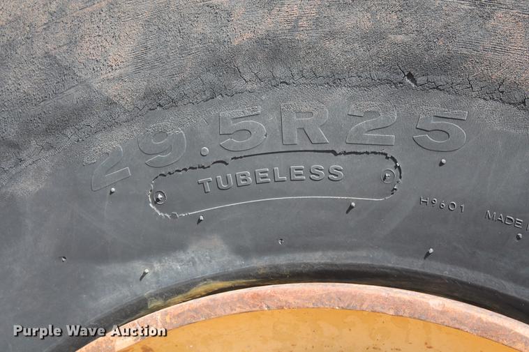 image for item DD5225 1993 Caterpillar D400D articulated haul truck