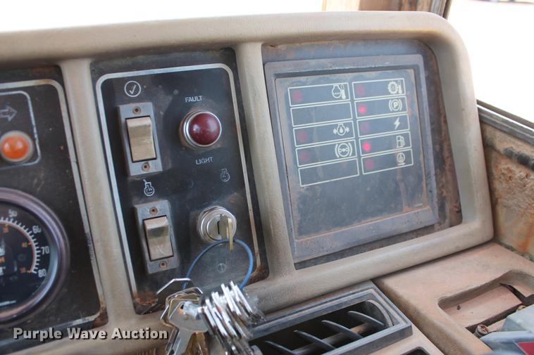 image for item DD5226 1993 Caterpillar D400D articulated haul truck