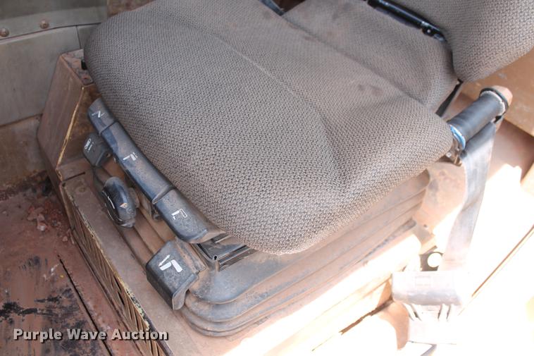 image for item DD5226 1993 Caterpillar D400D articulated haul truck