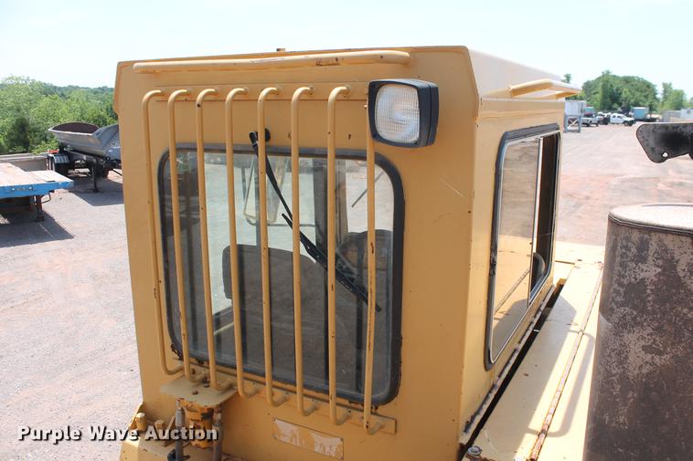 image for item DD5226 1993 Caterpillar D400D articulated haul truck