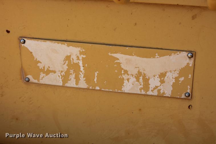 image for item DD5226 1993 Caterpillar D400D articulated haul truck