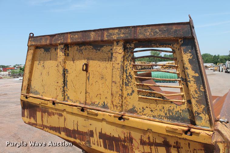 image for item DD5226 1993 Caterpillar D400D articulated haul truck