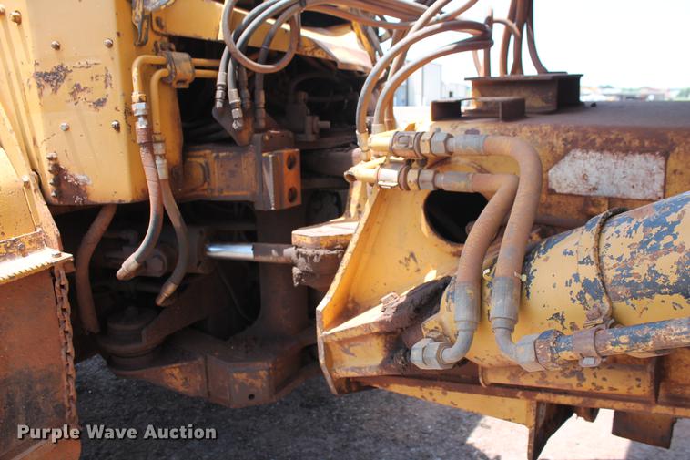 image for item DD5226 1993 Caterpillar D400D articulated haul truck