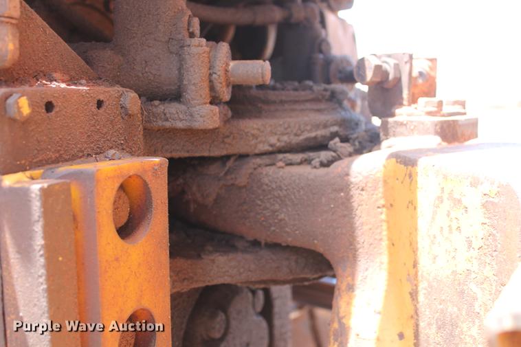 image for item DD5226 1993 Caterpillar D400D articulated haul truck