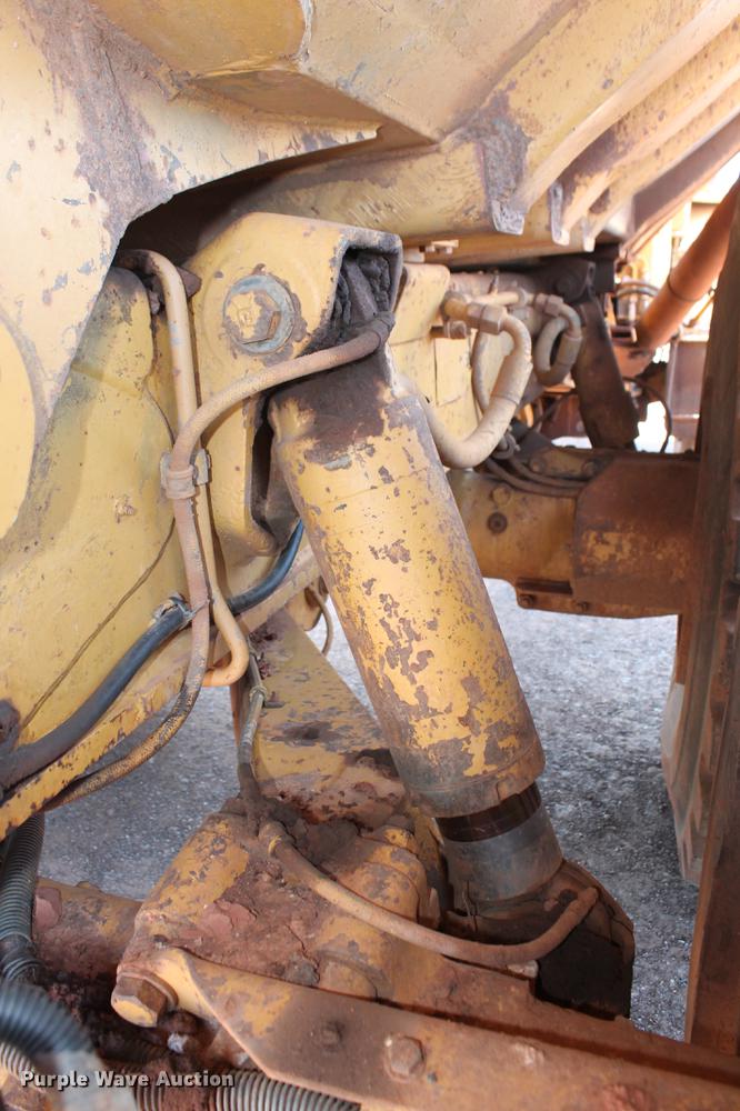 image for item DD5226 1993 Caterpillar D400D articulated haul truck