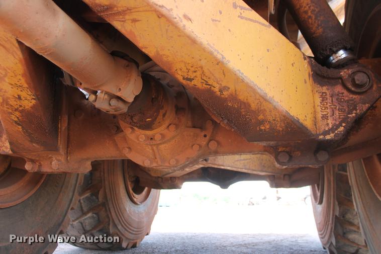 image for item DD5226 1993 Caterpillar D400D articulated haul truck