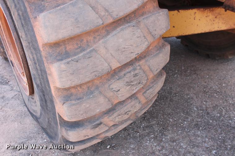 image for item DD5226 1993 Caterpillar D400D articulated haul truck