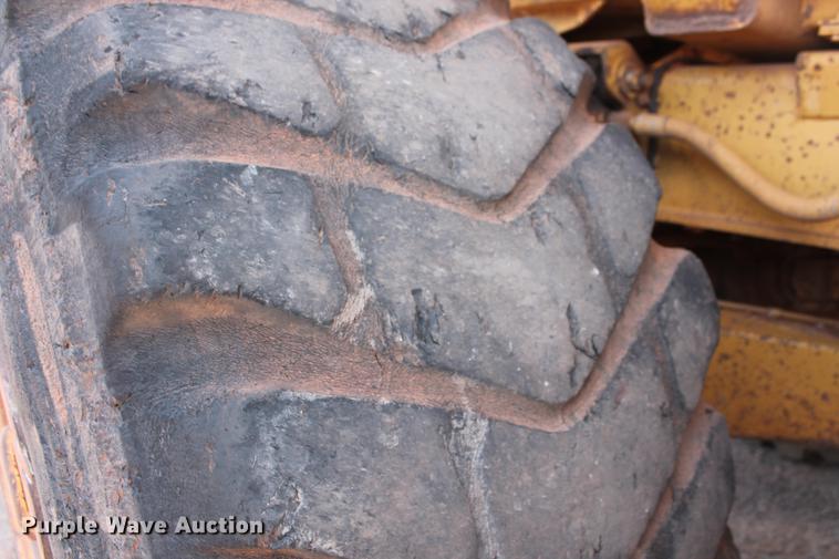 image for item DD5226 1993 Caterpillar D400D articulated haul truck