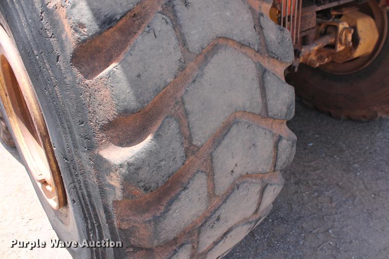 image for item DD5226 1993 Caterpillar D400D articulated haul truck