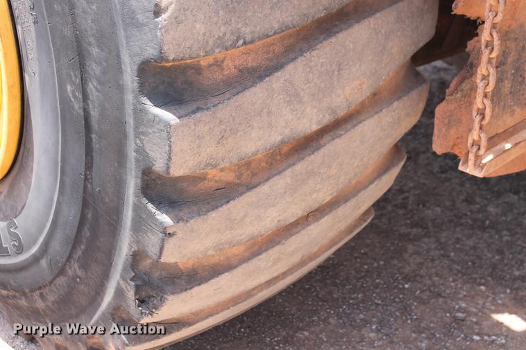 image for item DD5226 1993 Caterpillar D400D articulated haul truck