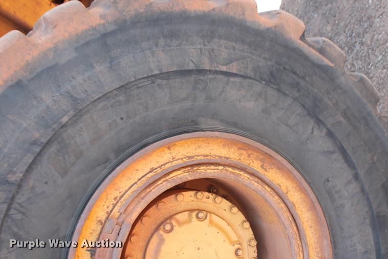 image for item DD5226 1993 Caterpillar D400D articulated haul truck