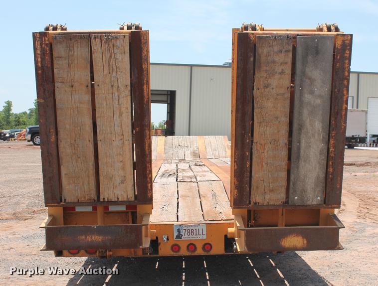 image for item DD5228 2006 Trail Boss 50T drop deck equipment trailer