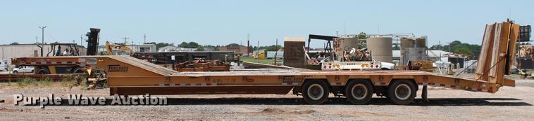 image for item DD5228 2006 Trail Boss 50T drop deck equipment trailer