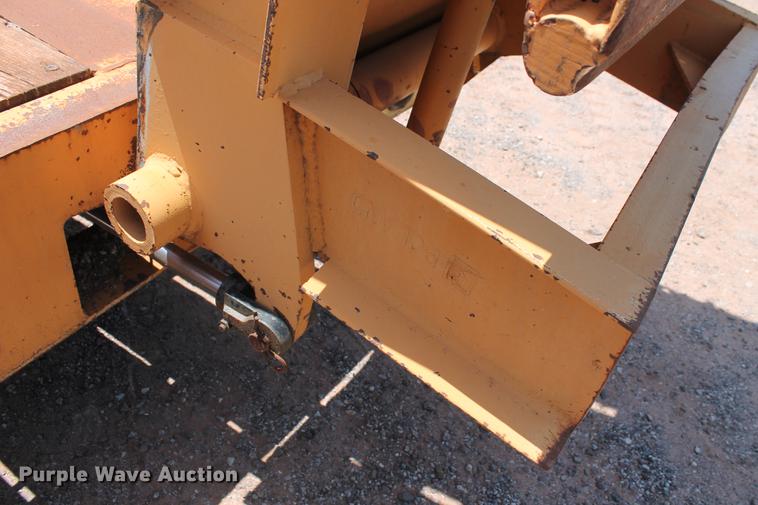 image for item DD5228 2006 Trail Boss 50T drop deck equipment trailer
