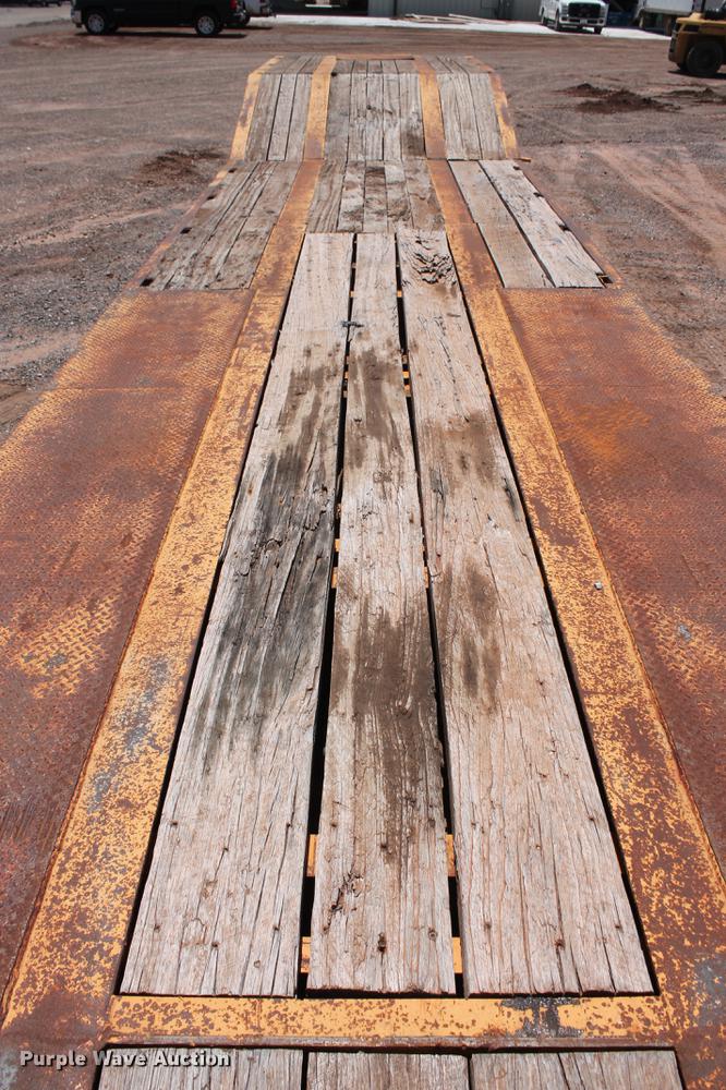 image for item DD5228 2006 Trail Boss 50T drop deck equipment trailer