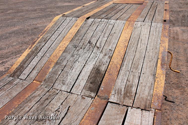 image for item DD5228 2006 Trail Boss 50T drop deck equipment trailer