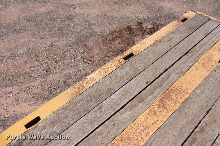 image for item DD5228 2006 Trail Boss 50T drop deck equipment trailer