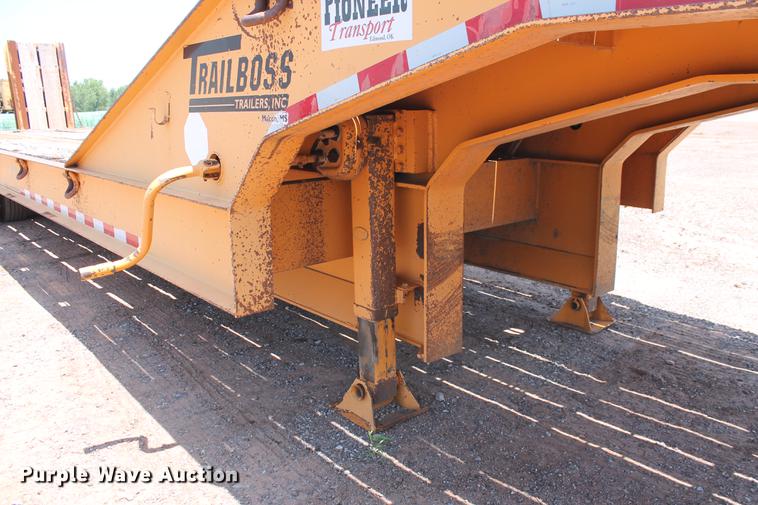 image for item DD5228 2006 Trail Boss 50T drop deck equipment trailer