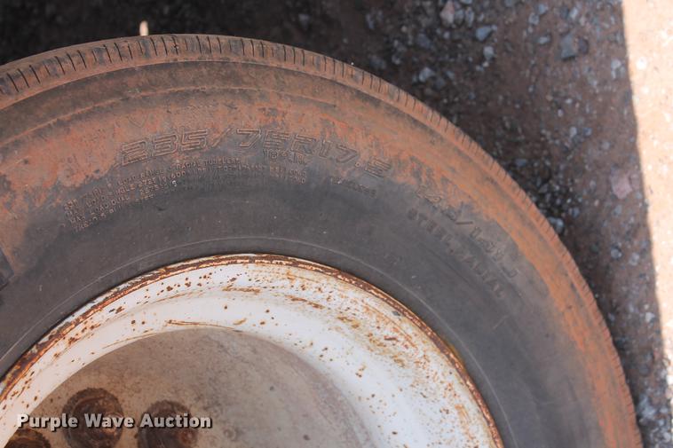 image for item DD5228 2006 Trail Boss 50T drop deck equipment trailer