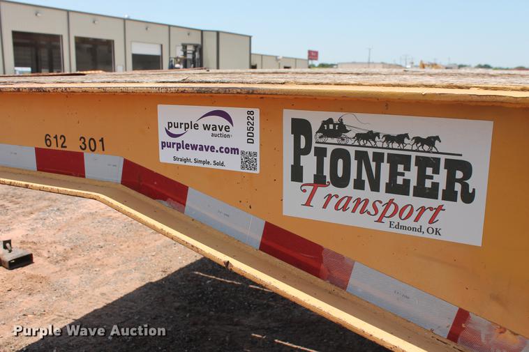 image for item DD5228 2006 Trail Boss 50T drop deck equipment trailer