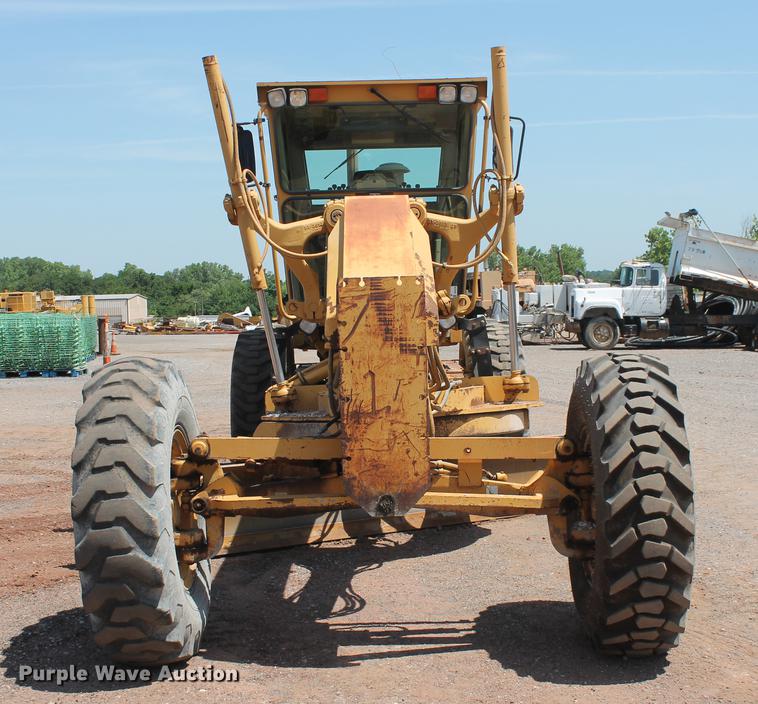 image for item DD5230 1997 Caterpillar 140H VHP motor grader