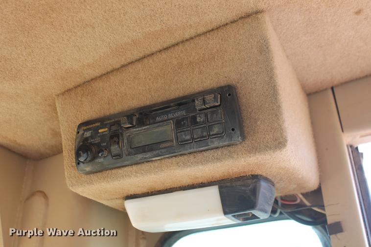 image for item DD5230 1997 Caterpillar 140H VHP motor grader