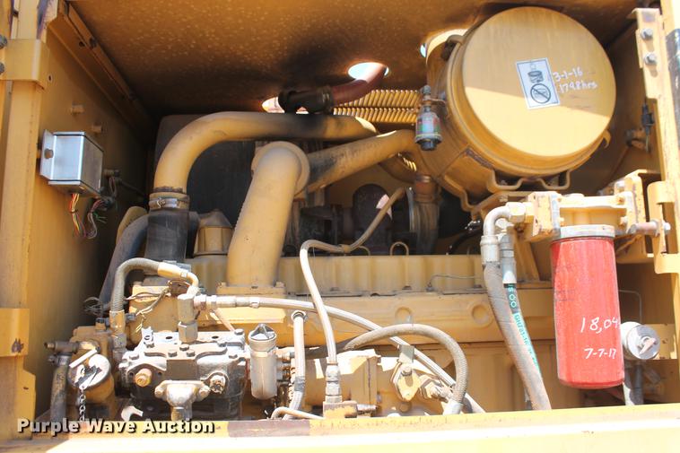image for item DD5230 1997 Caterpillar 140H VHP motor grader