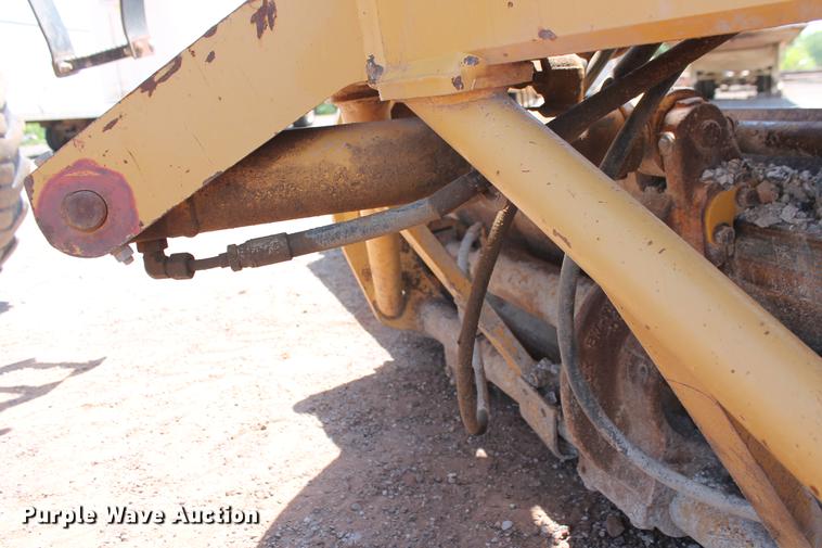image for item DD5230 1997 Caterpillar 140H VHP motor grader