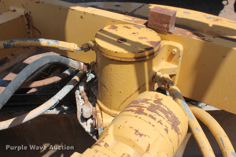 image for item DD5230 1997 Caterpillar 140H VHP motor grader