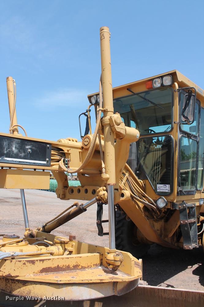 image for item DD5230 1997 Caterpillar 140H VHP motor grader