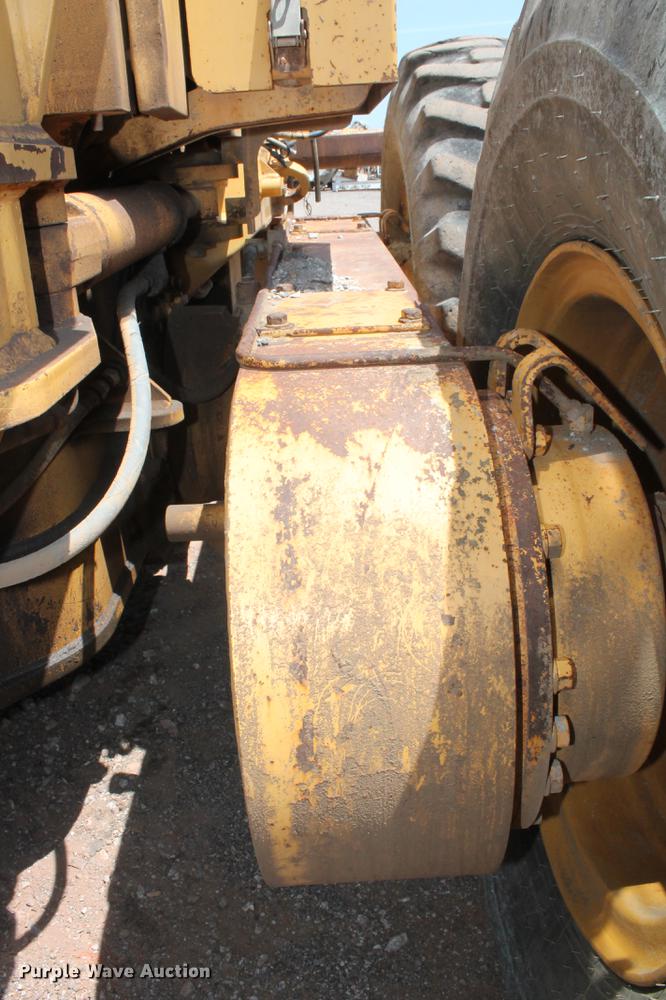 image for item DD5230 1997 Caterpillar 140H VHP motor grader