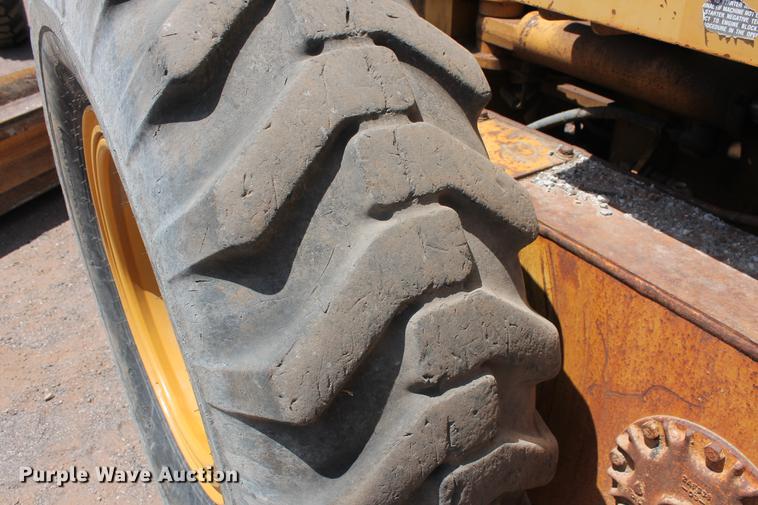 image for item DD5230 1997 Caterpillar 140H VHP motor grader