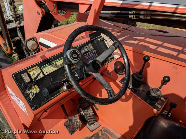 image for item DD5232 2007 SkyTrak 8042 telehandler