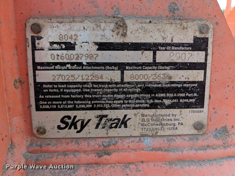 image for item DD5232 2007 SkyTrak 8042 telehandler
