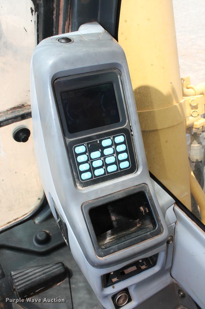 image for item DD5235 2005 Komatsu PC300LC-7L excavator