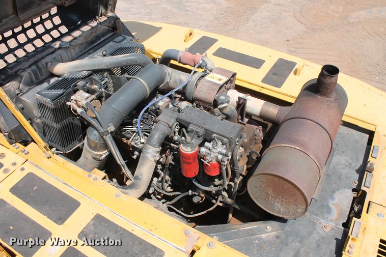 image for item DD5235 2005 Komatsu PC300LC-7L excavator